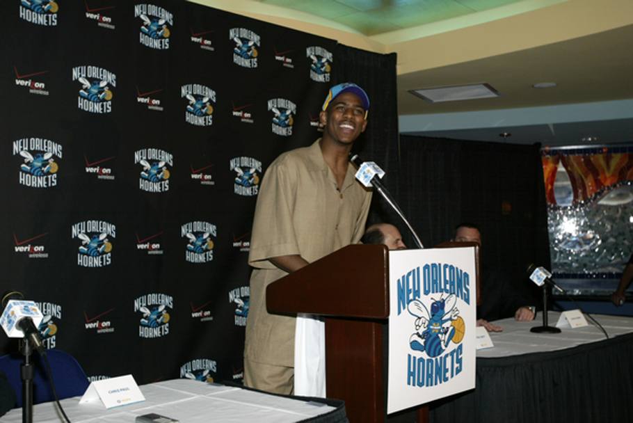 Nato a Lewisville, North Carolina, il 6 maggio 1985, viene scelto dai New Orleans Hornets (ora Pelicans) con la 4 chiamata assoluta nel draft 2005
